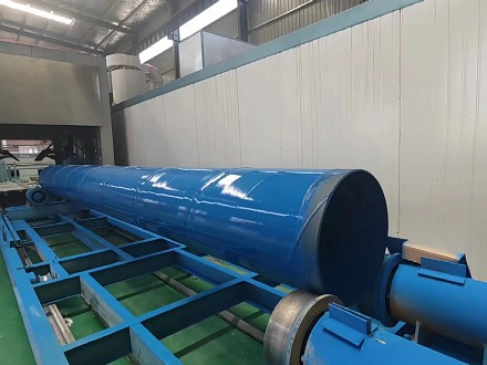 外聚乙烯（PE）